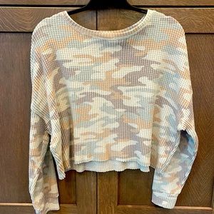 Z supply camouflage crop top